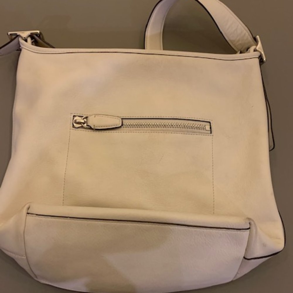 Coach Leather Shay Shoulder Bag Gem